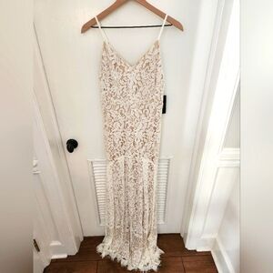 Lulu's Lace Maxi Dress